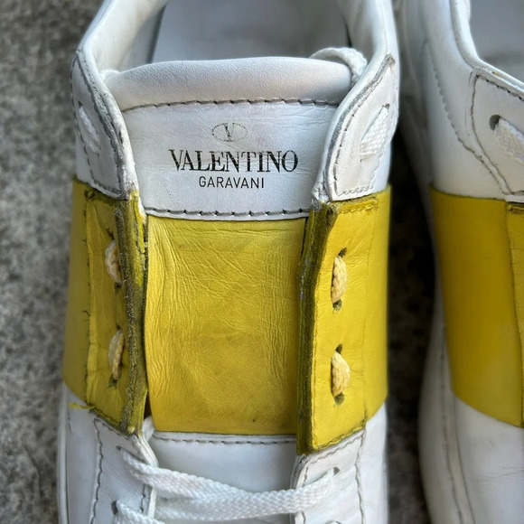 Valentino Garavani Open Rockstud low-top sneakers, size 41 - Picture 5 of 14